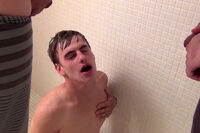 Boyspissing facials
